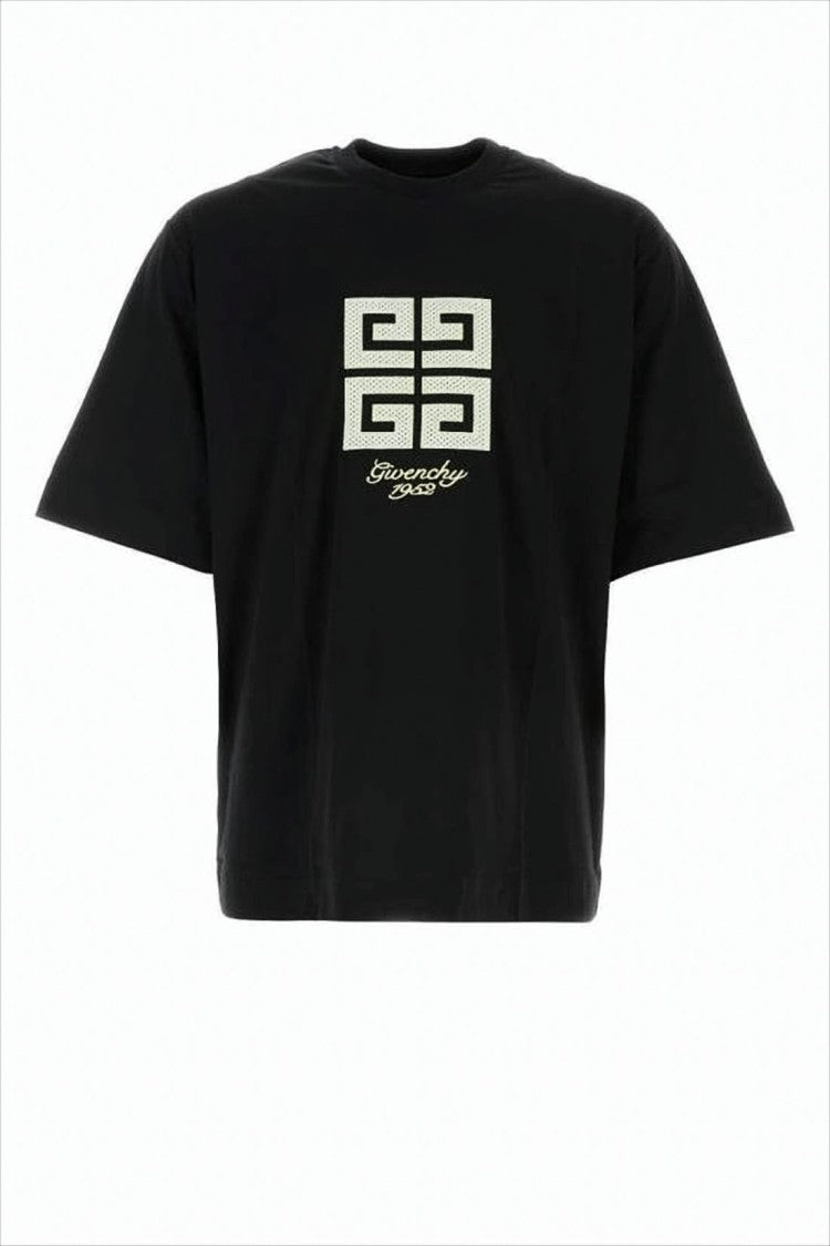 Givenchy Boxy Black Short-Sleeve T-Shirt With Bold Logo Detail