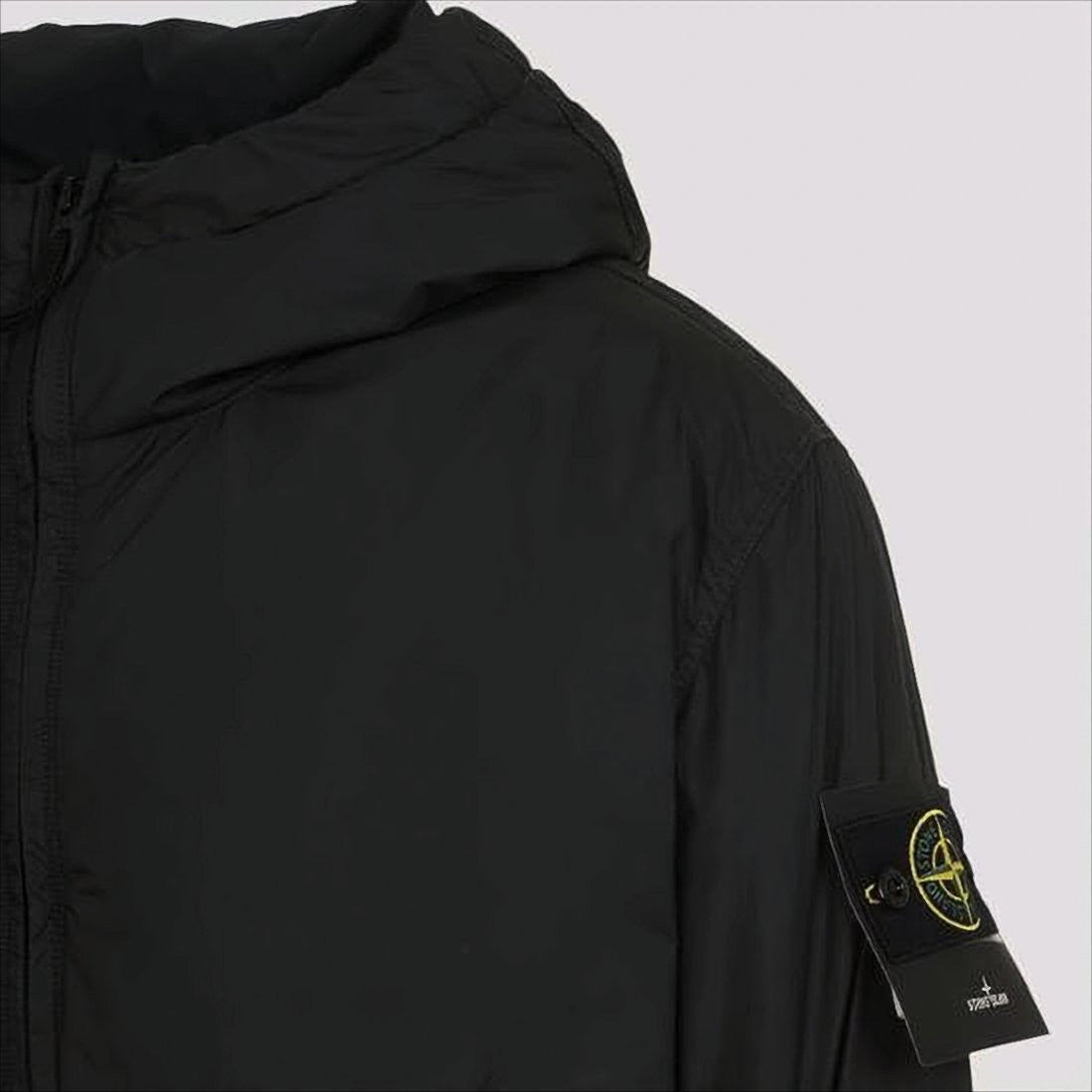 Stone Island Minimalist Black Jacket With Technical Fabric