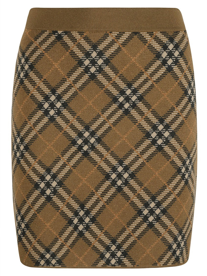 Burberry Classic Fitted Check Skirt