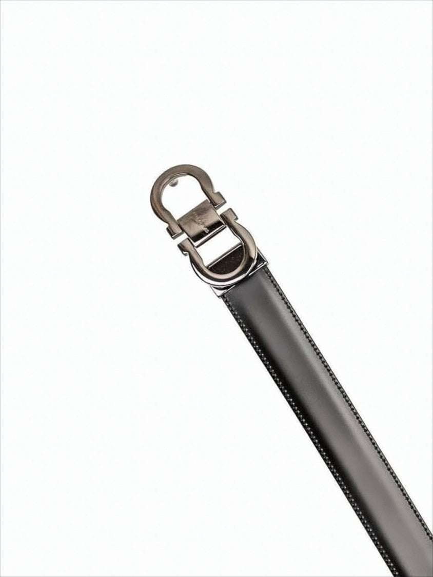 Salvatore Ferragamo Cowhide Leather Belt With Distinctive Metallic Buckle