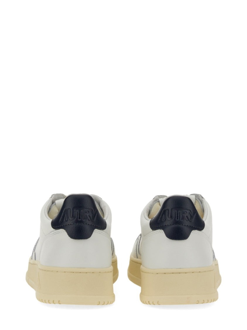 Autry Medalist Low Perforated Cow Leather Sneakers