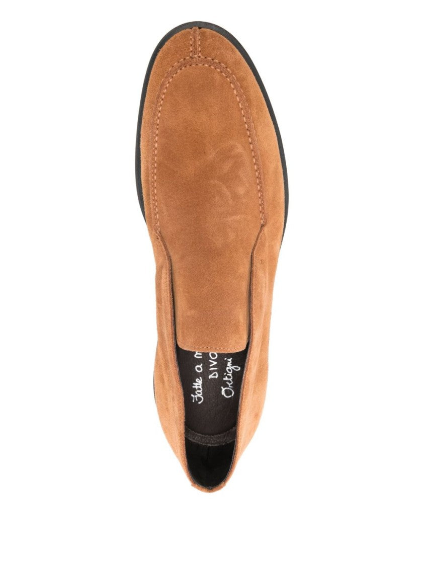 Ortigni Brown Low Shoes