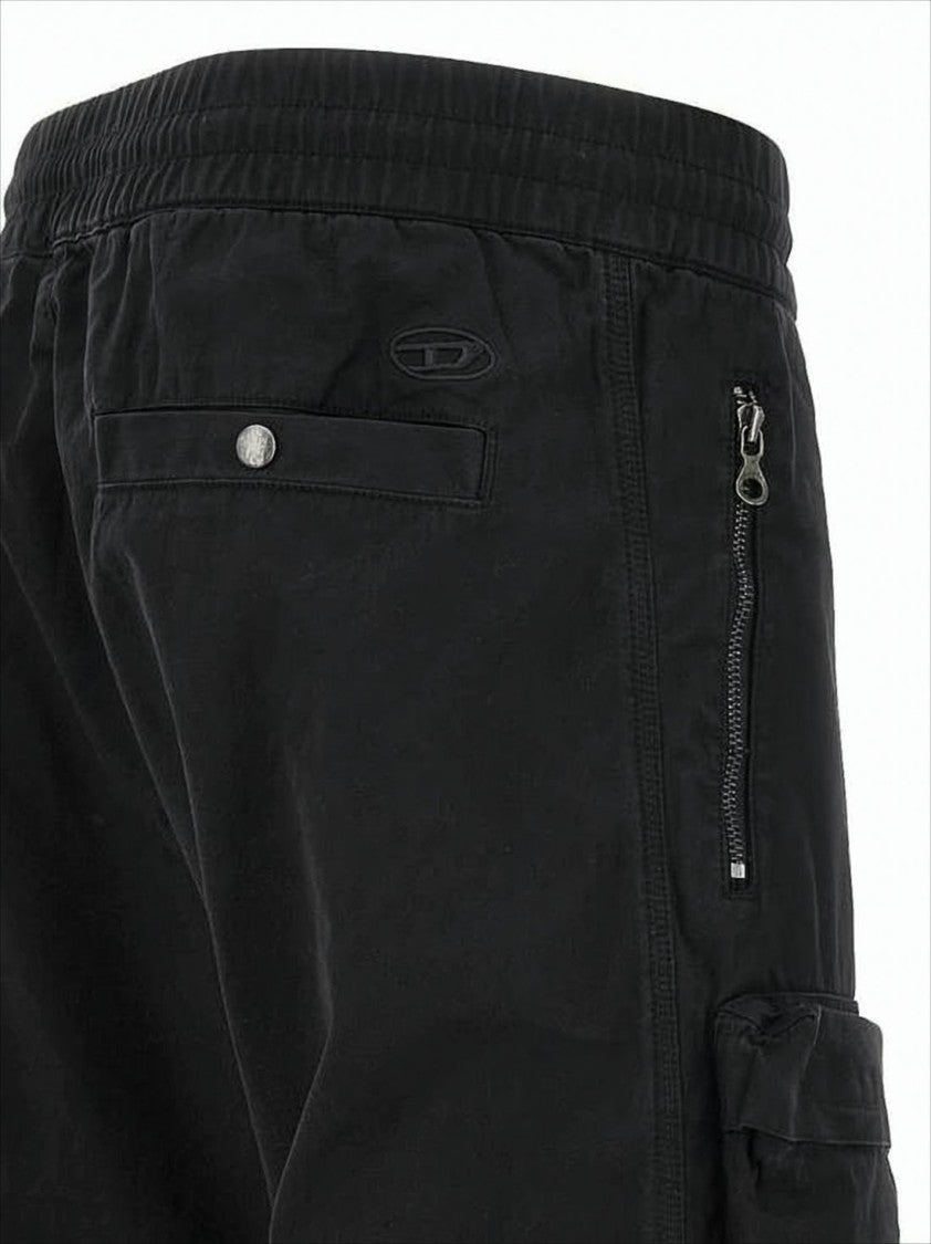 Diesel Relaxed Fit Cargo Pants With Flap Pockets