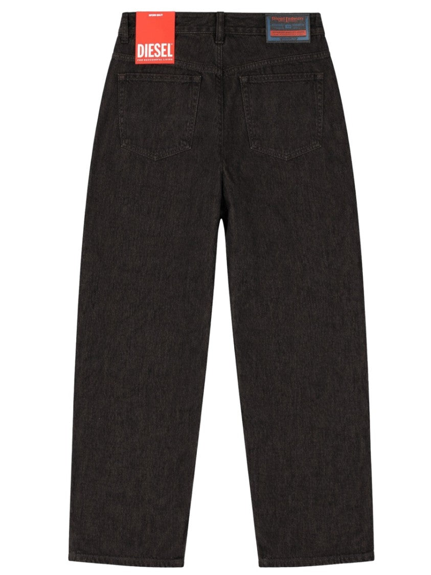 Diesel 1997 D-Enim-M Relaxed Fit Jeans