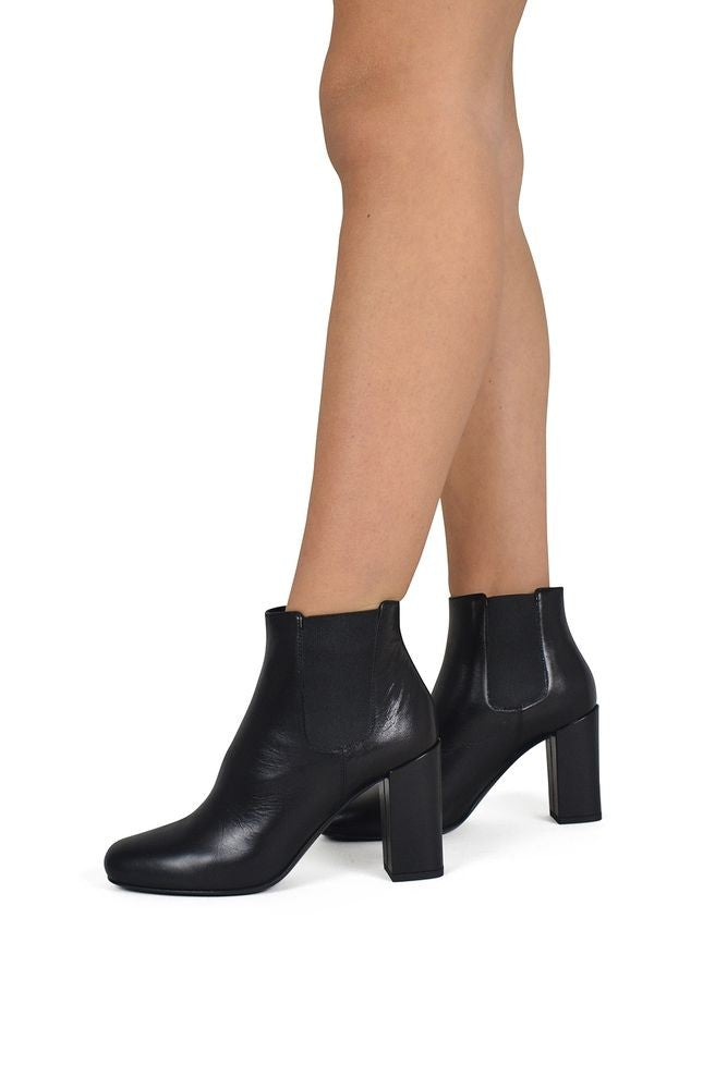 Saint Laurent Chelsea Babies 90 Boots