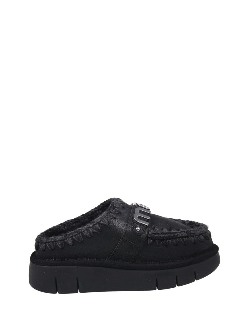 Mou Bounce Clog Metal Logo Mule
