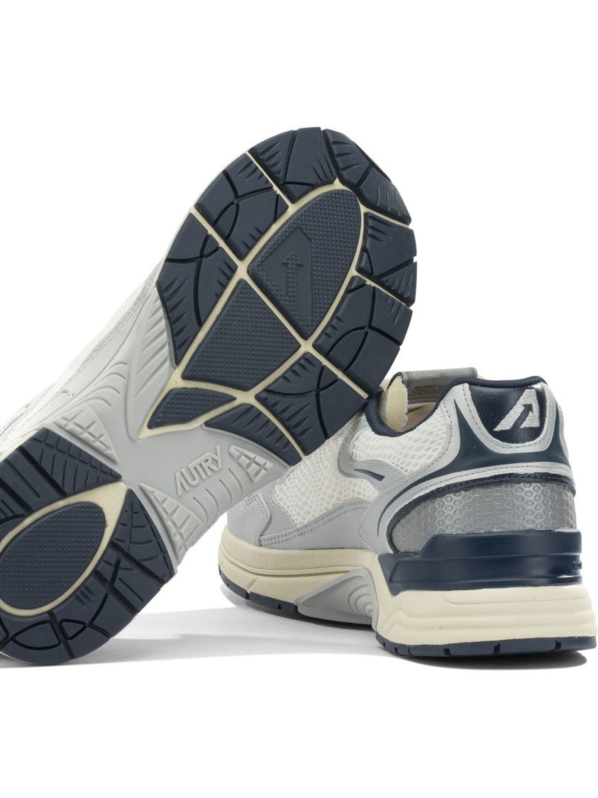 Autry Hyperway Sneakers