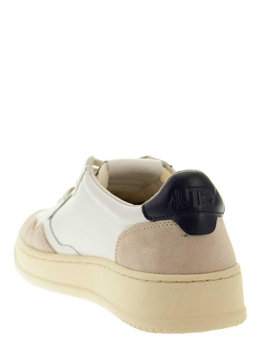 Autry Medalist Low - Leather And Suede Sneakers