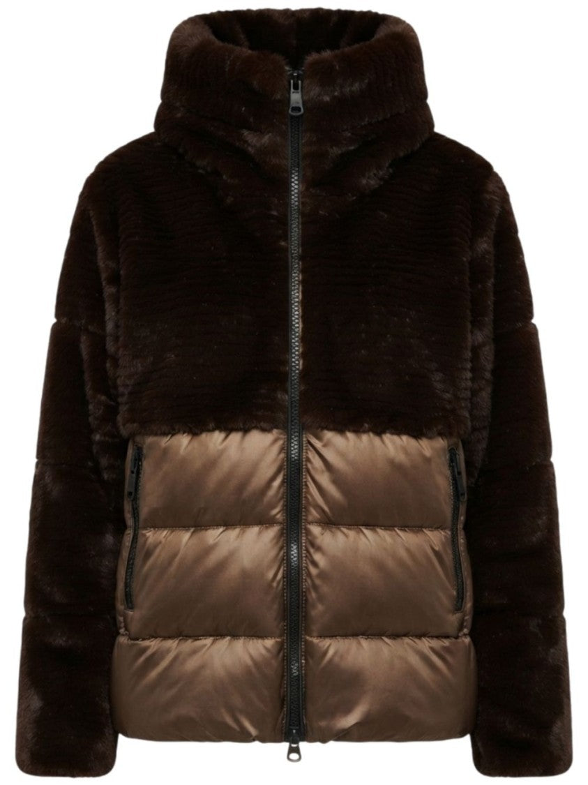 Blauer Boxy Cropped Plush Faux Fur Quilted Jacket