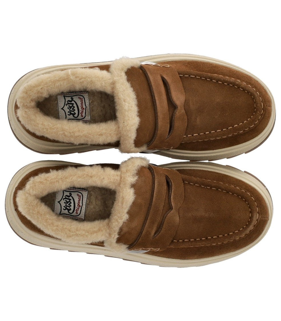 Ash Magic Brown Sneaker