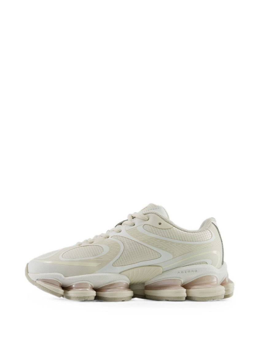 New Balance Light Beige Sneakers With Leather Overlays And Cushioned Sole