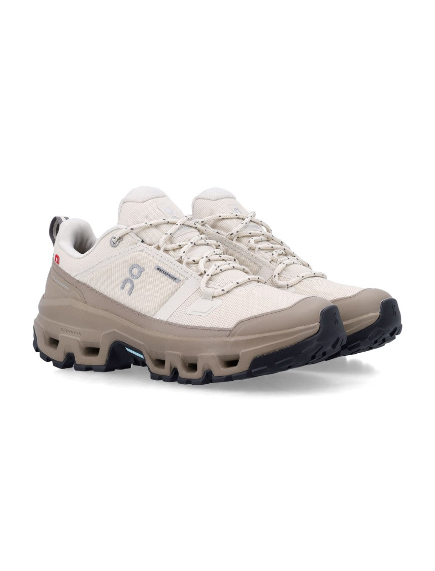 On Running Chunky Sole Sneakers With Textured Upper And Reflective Details