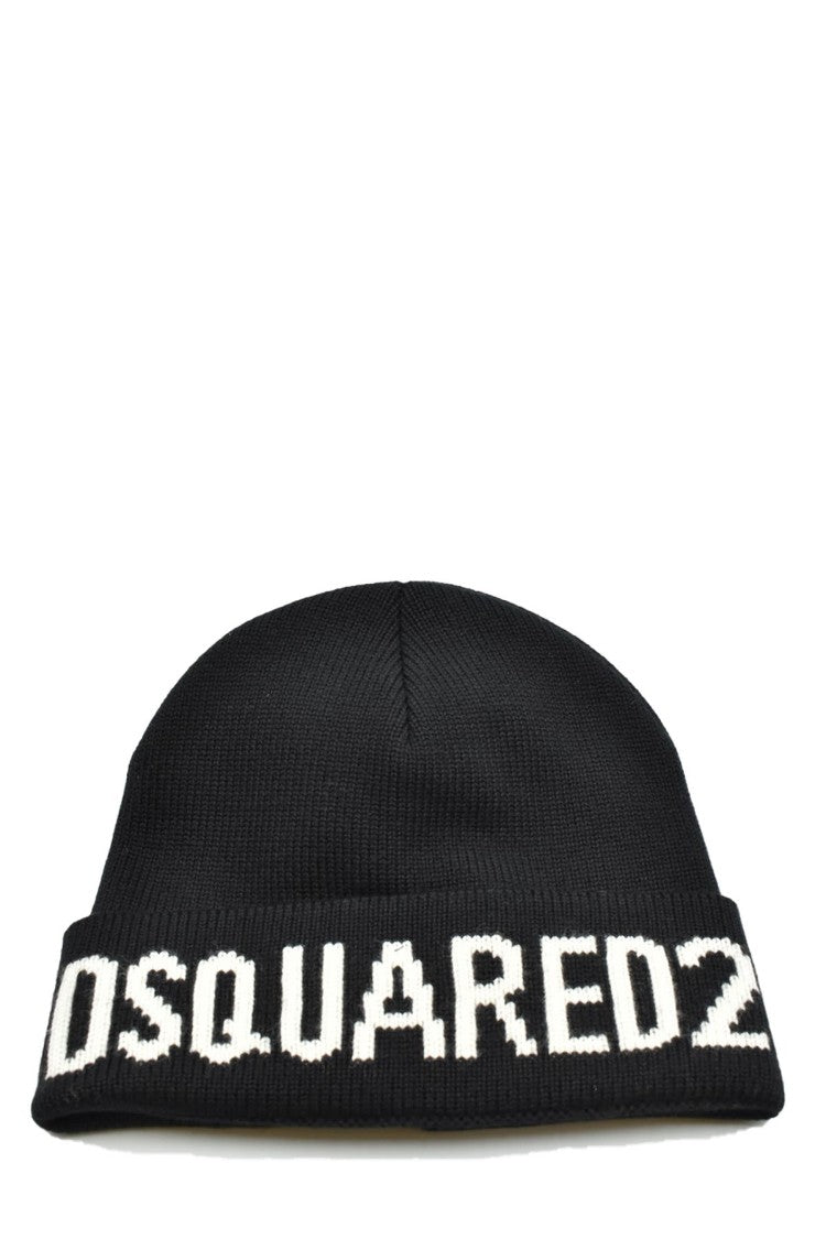 Dsquared2 Classic Knit Beanie With Contrasting Logo Band