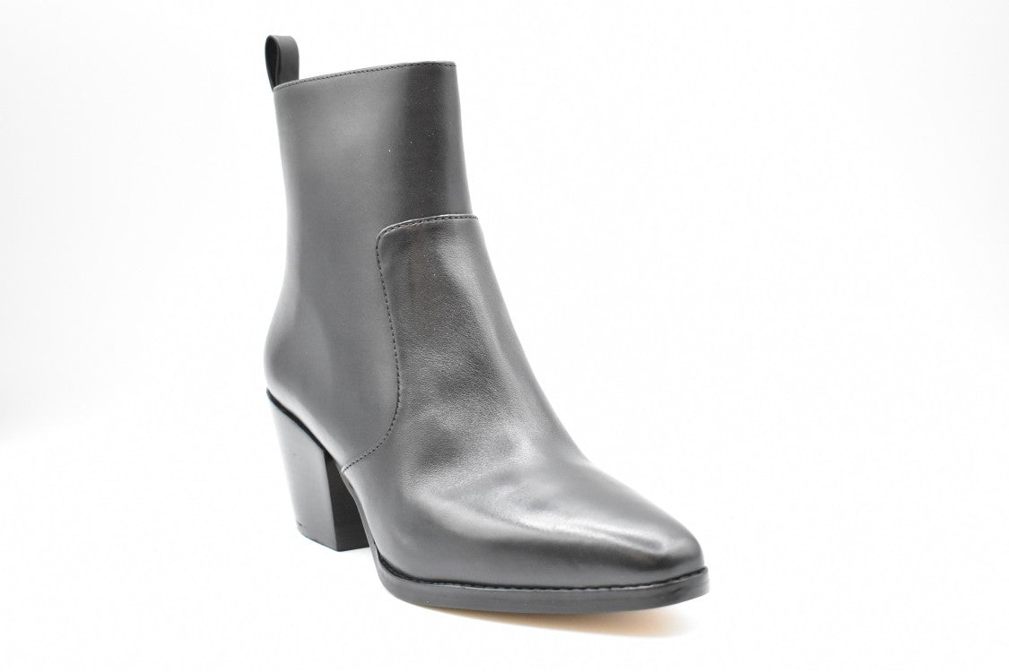 Michael Kors Polished Black Leather Lace-Up Flat Shoes