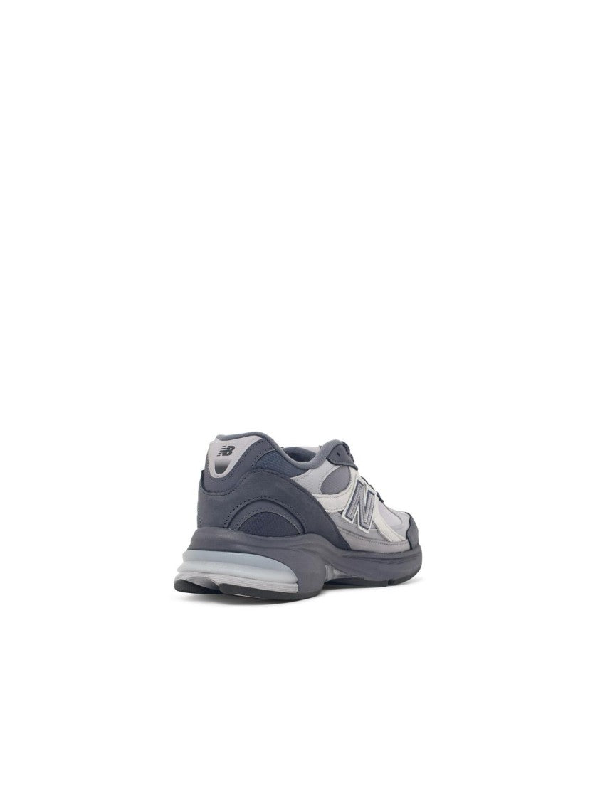 New Balance Mesh Blend Sneakers With Suede Accents And Iconic Emblem