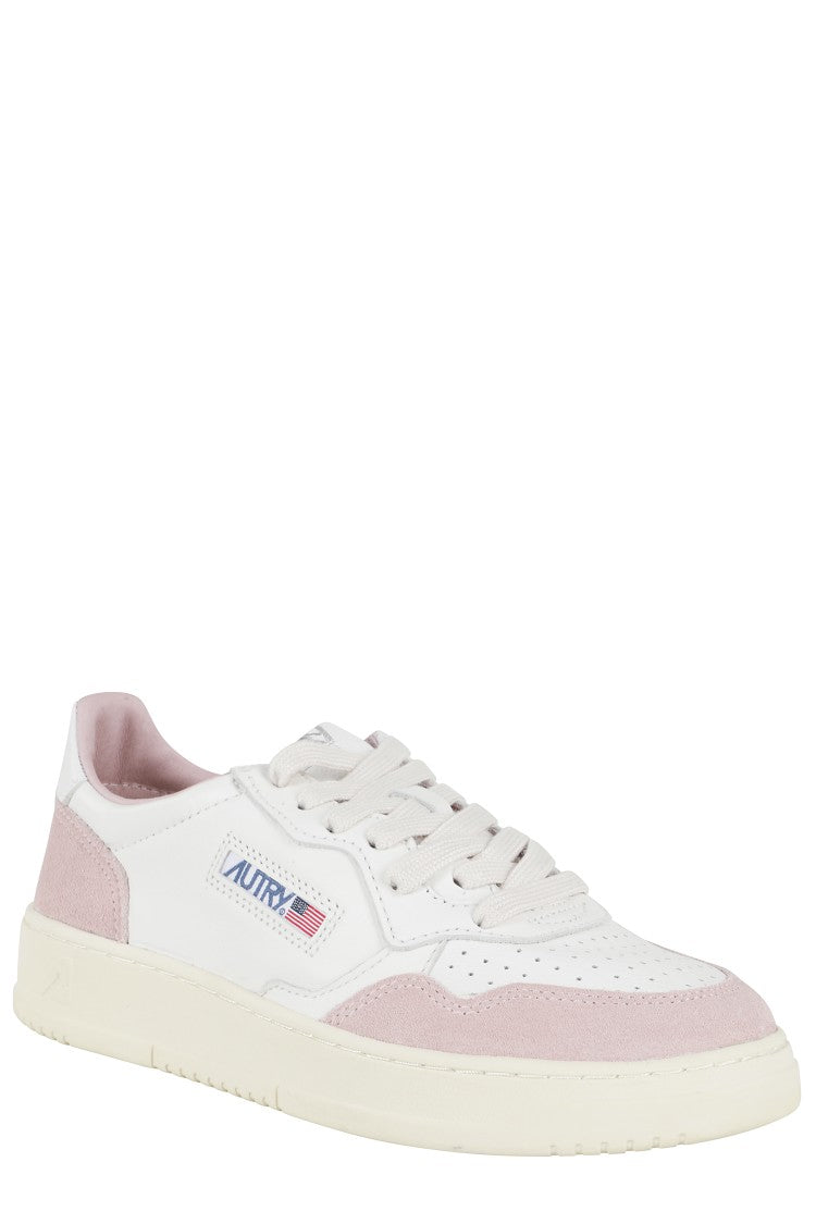 Autry Medalist Low-Top Sneakers
