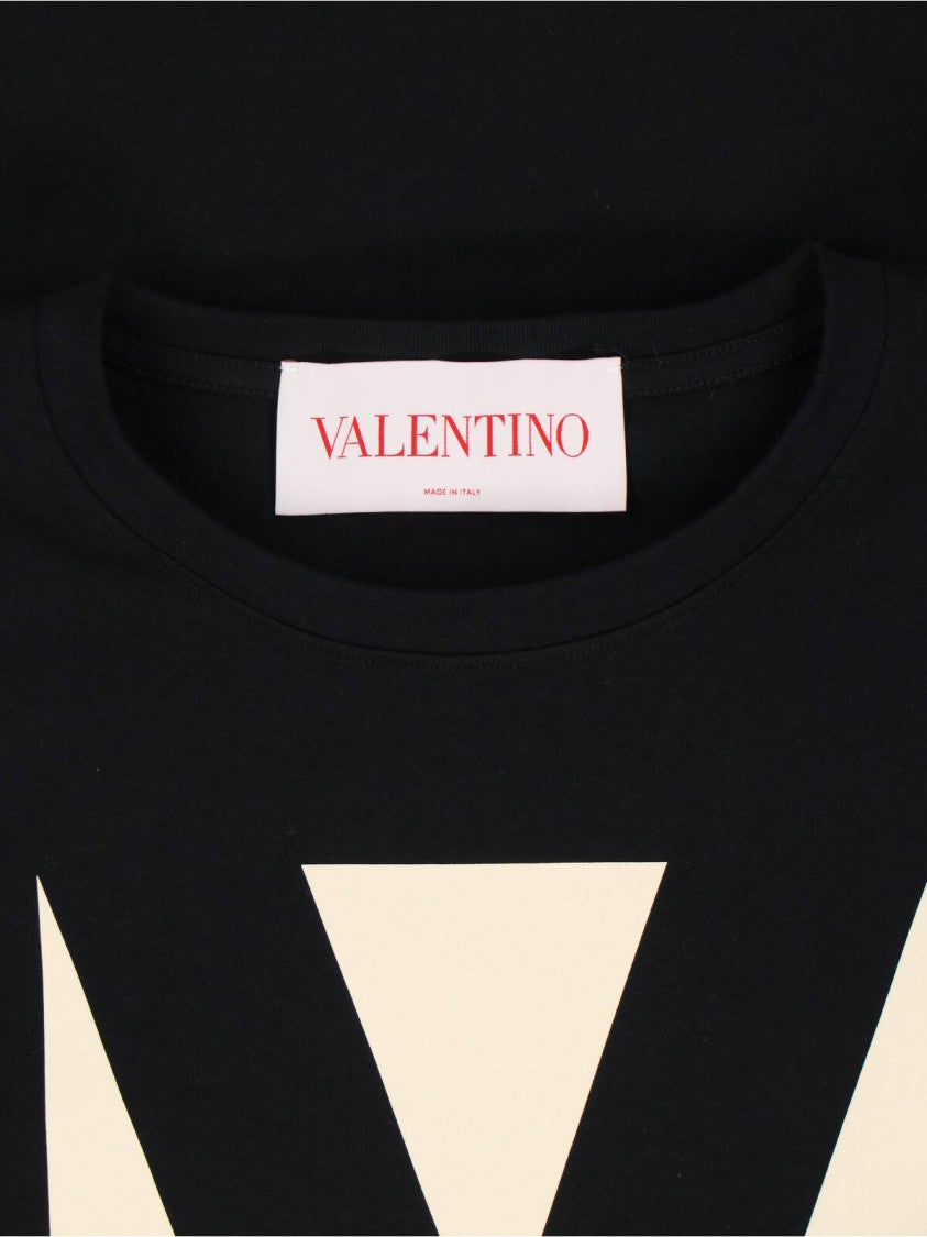 Valentino "Chez" T-Shirt – Black