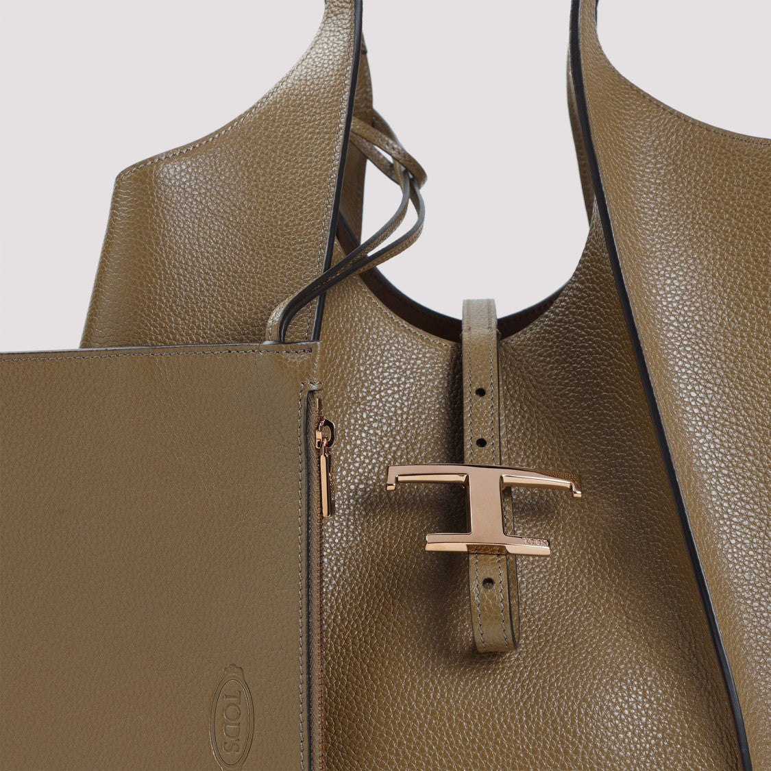 Tod's Grained Leather Shoulder Bag With Design