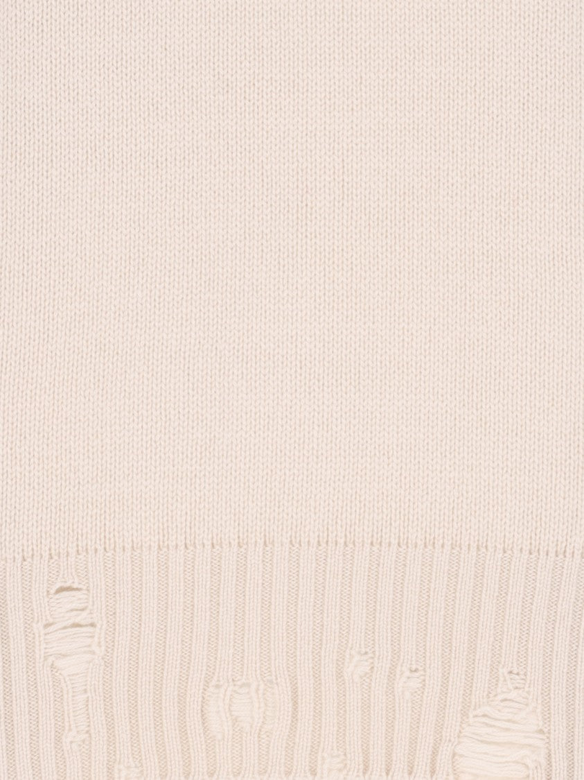 Canessa Destroyed Details Sweater In Cream Cashmere