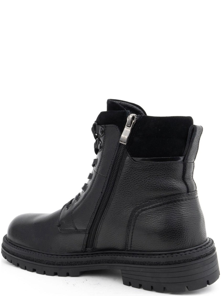 La Conte Ankle Boots With Textured Black Leather