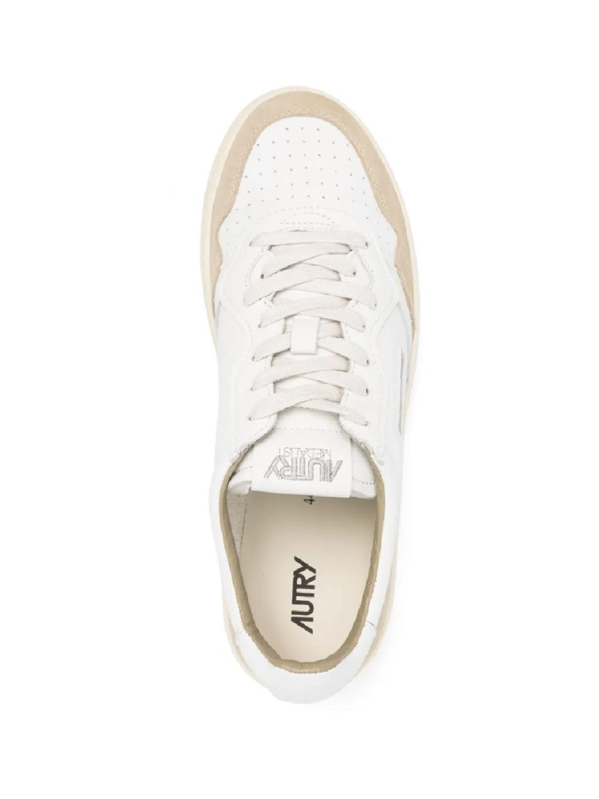 Autry Medalist Low-Top Sneakers
