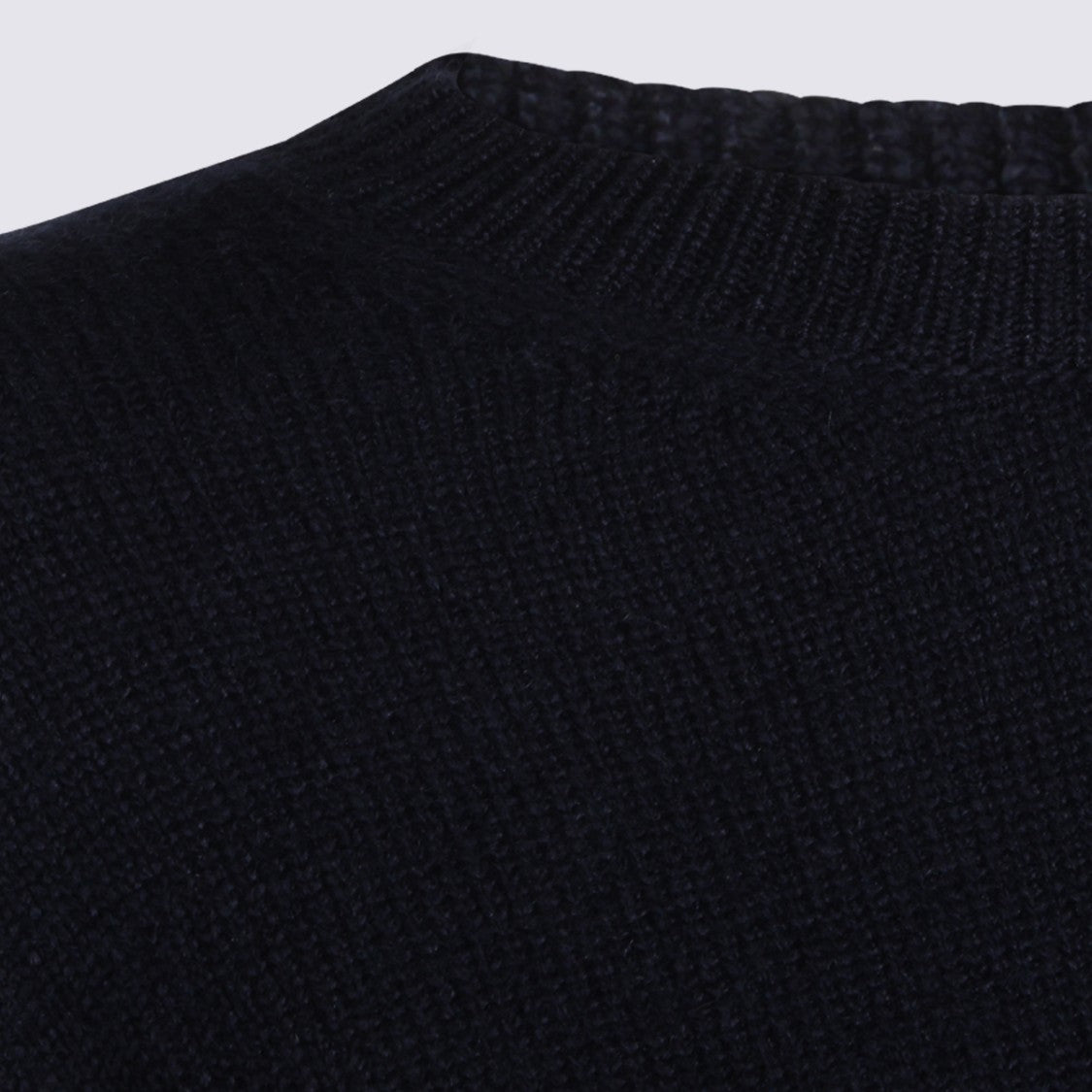 Khaite Classic Crew Neck Sweater With Voluminous Sleeves