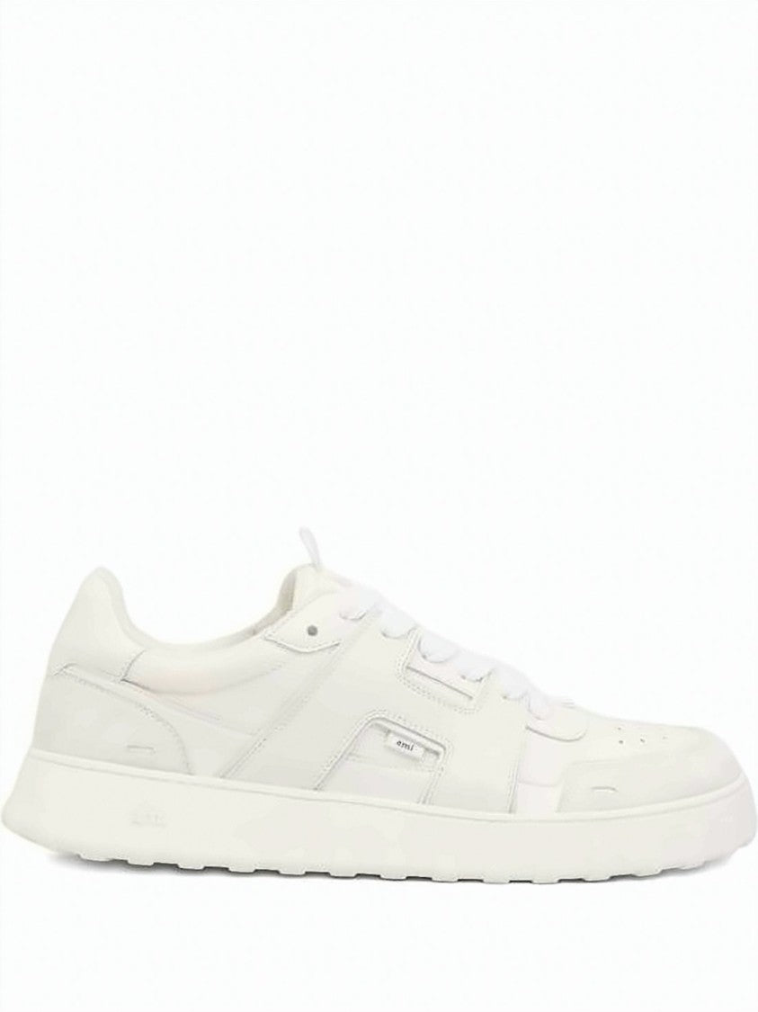 Ami Paris Monochromatic Low-Top Sneakers With Smooth Cowhide Leather