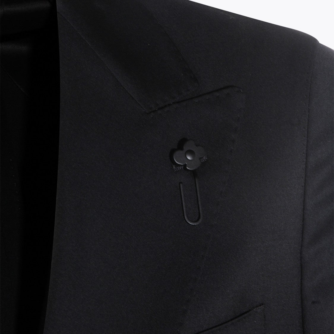 Lardini Black Suit With Classic Collar