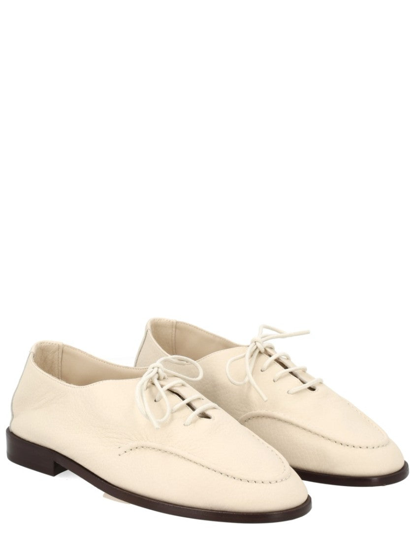 Hereu Juliol Smooth Rounded Toe Loafers