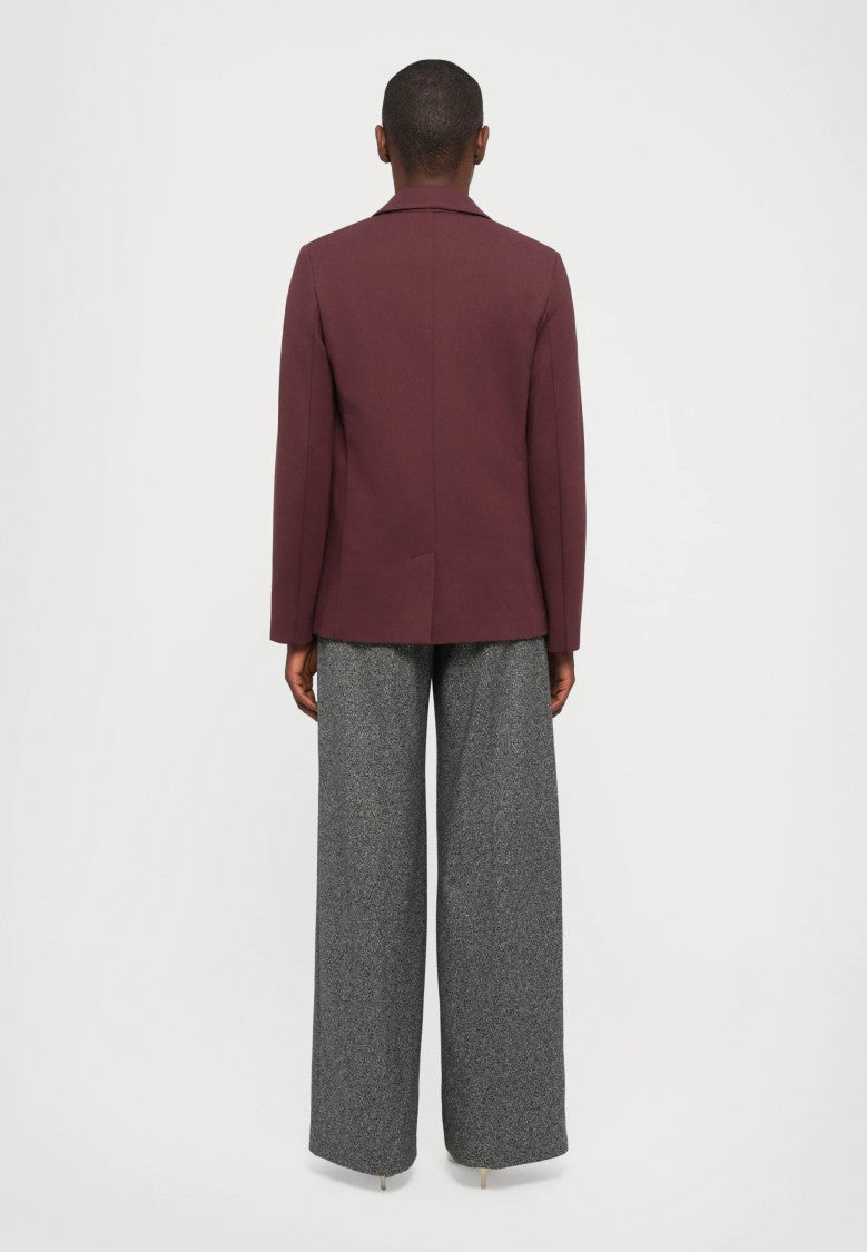 Max Mara Double-Breasted Structured Jacket With Classic Lapel