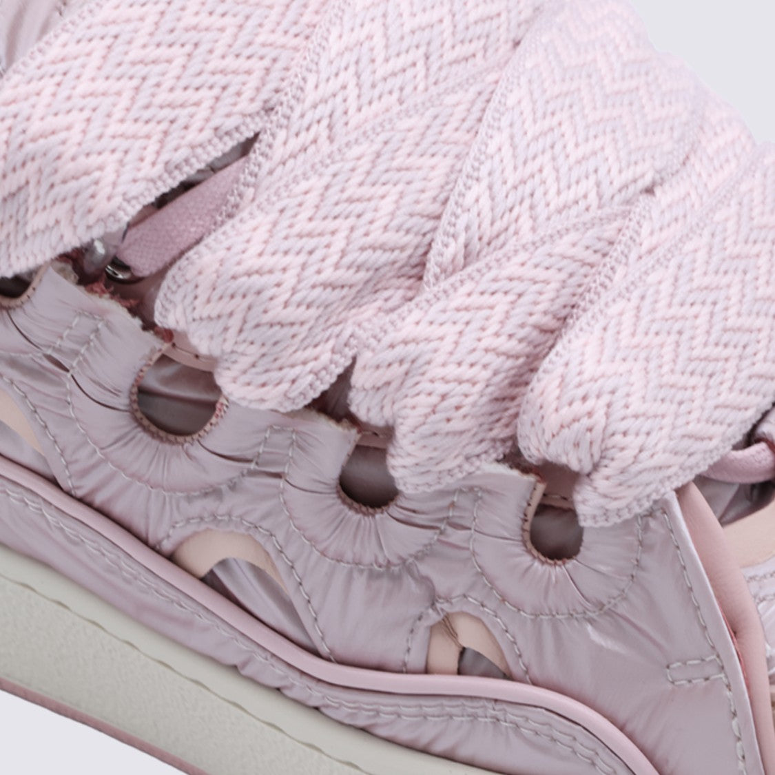 Lanvin Glossy Light Pink Sneakers With Wave Cutouts