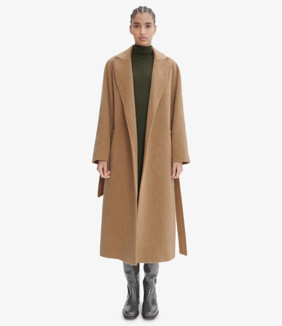 A.P.C. Loose-Fit Camel Coat With Tailored Collar
