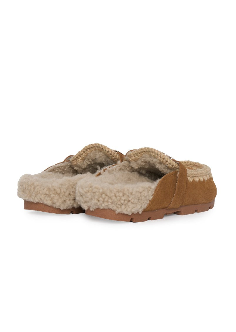 Mou Slip-On Sandals With Hand-Crochet Wool Stitching And Shearling Lining