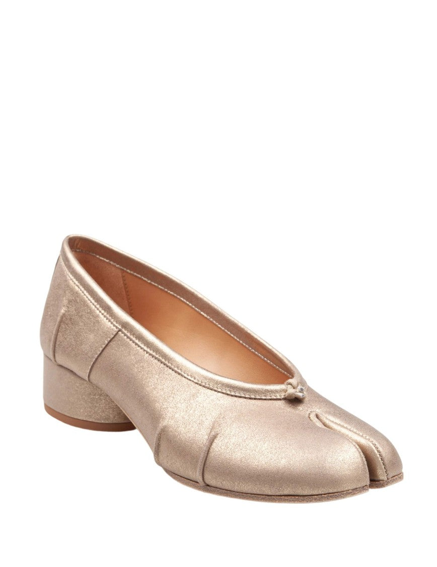Maison Margiela Tabi Ballerina Flats In Metallic Leather, Gold Color