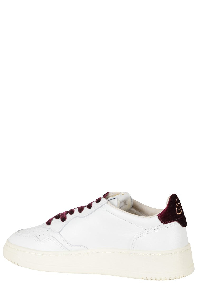 Autry White Red Velvet Accents Medalist Low Leather Sneakers