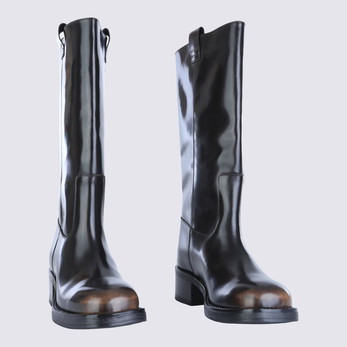 Alohas Mid-Calf Block Heel Boots With High-Shine Finish