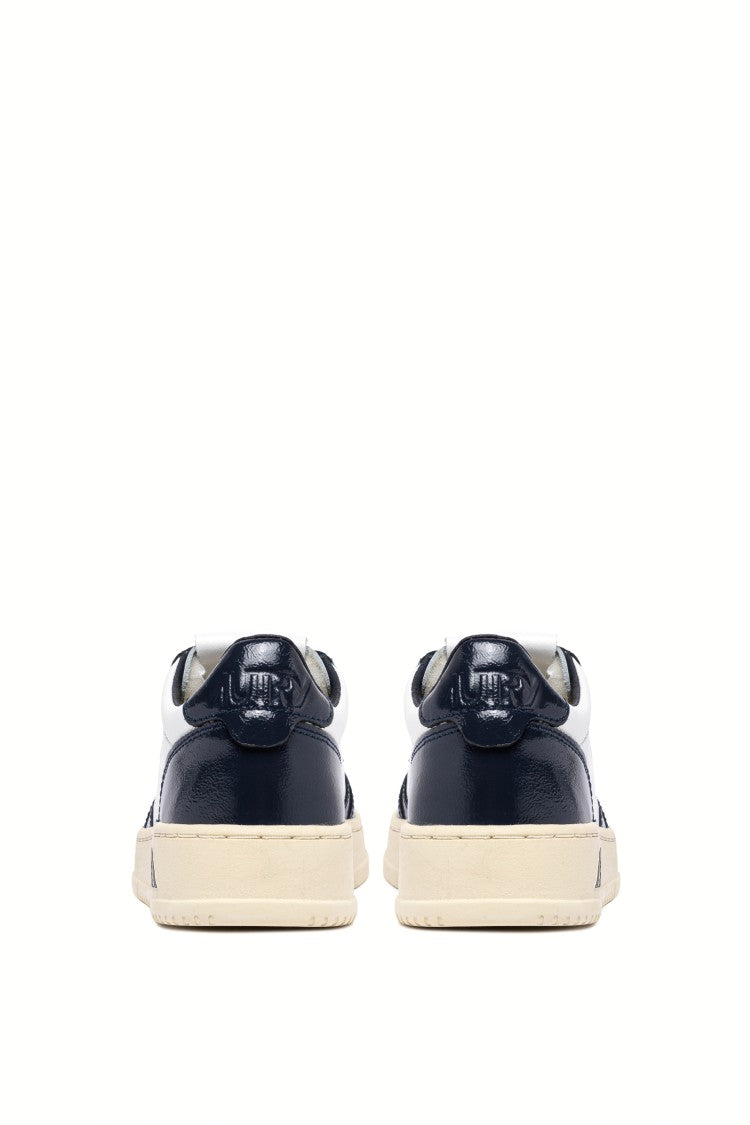 Autry Women’S Bimaterial Leather And Patent Sneakers