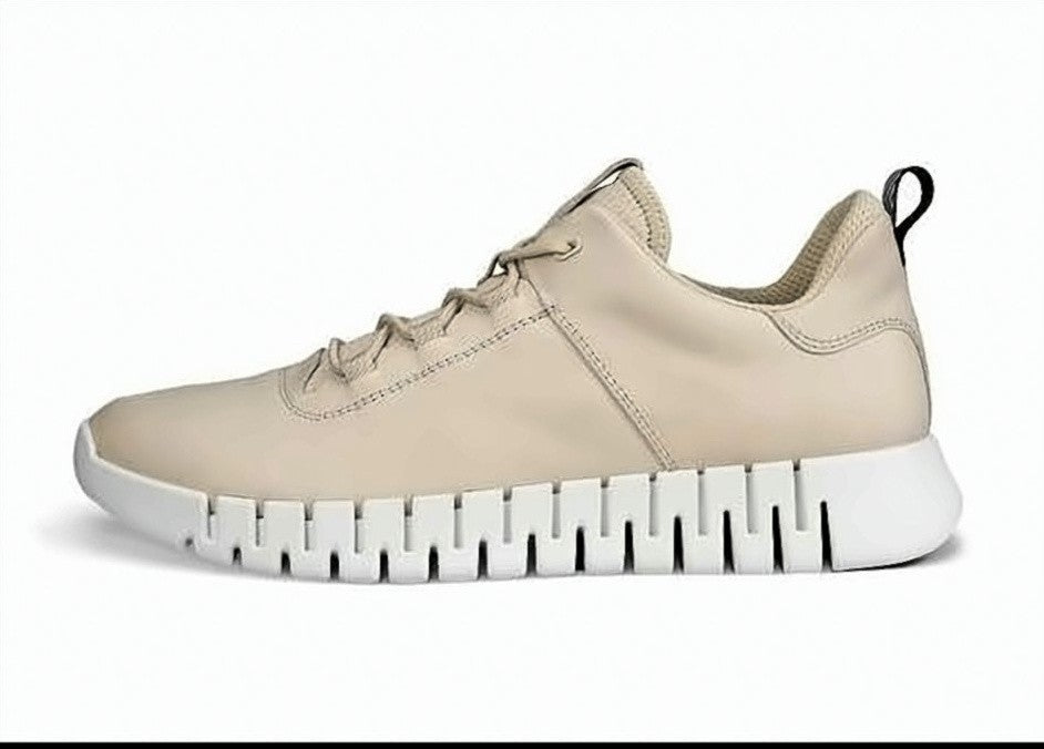 Ecco Smooth Leather Sneakers With White Segmented Sole