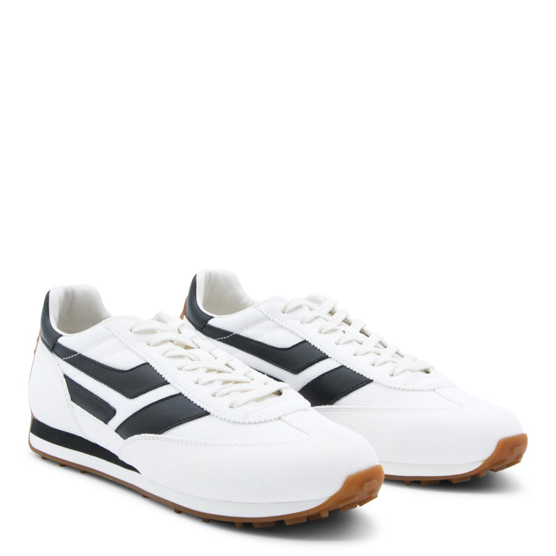 Tom Ford Minimalist White Sneakers With Smooth Silhouette