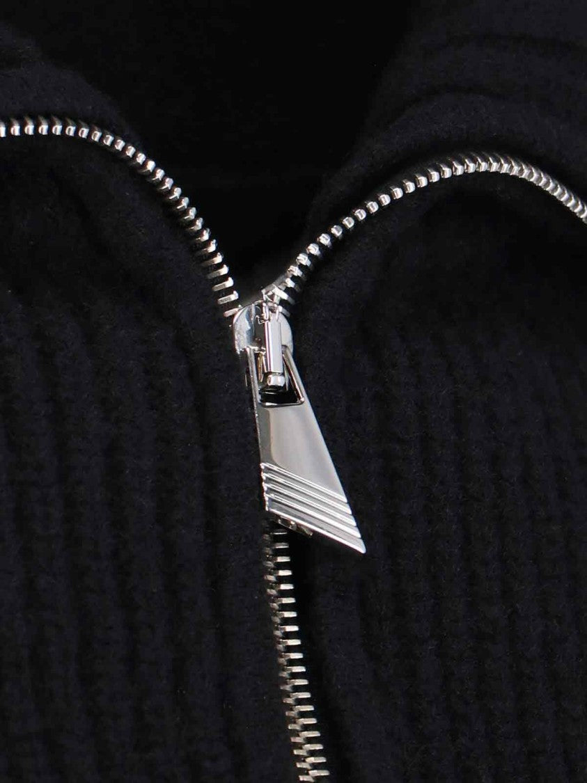 The Attico Cropped Sweater With Ribbed Knit Texture