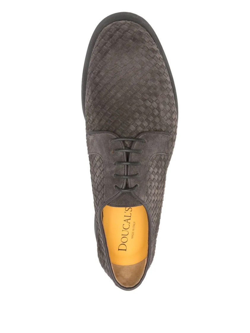 Doucal's Woven Leather Derby Shoes With Lace-Up Closure
