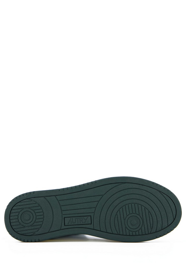 Autry Bicolor Medalist Sneakers