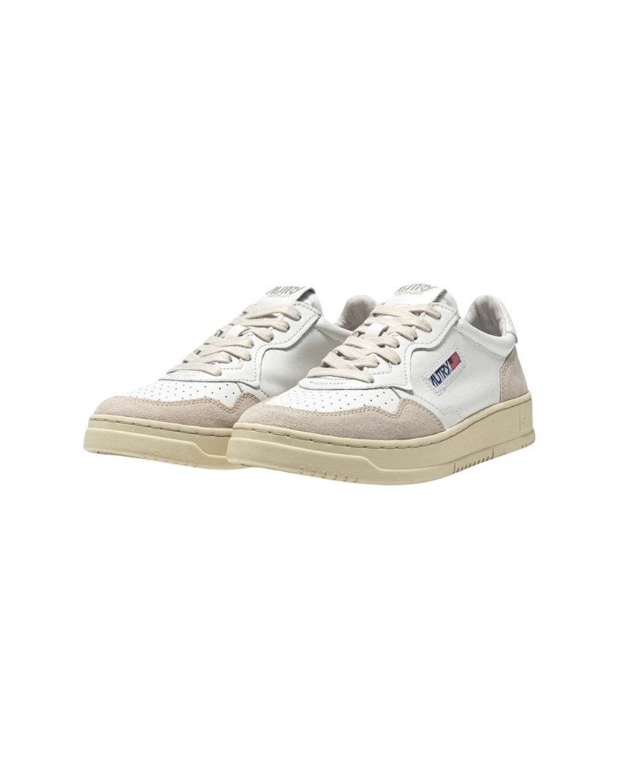 Autry Medalist Low Sneakers In White Leather