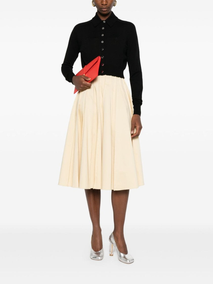 Sportmax Cropped Black Sweater With Classic Collar And Button Fastening