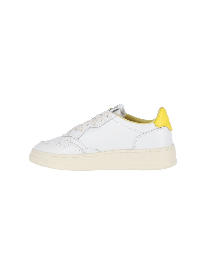 Autry White Medalist Leather Low-Top Sneakers