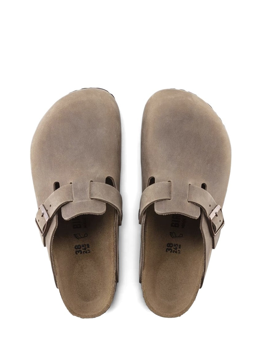 Birkenstock Classic Clog Sandals In Oiled Leather