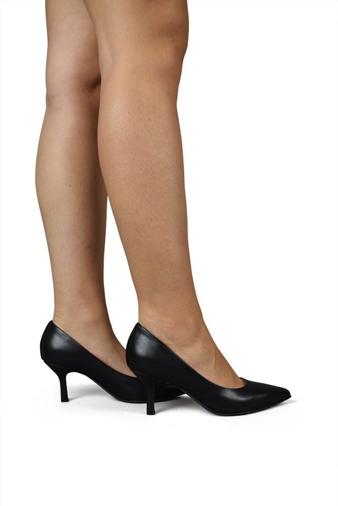 Walter Steiger Pointed Toe Black Leather Pumps
