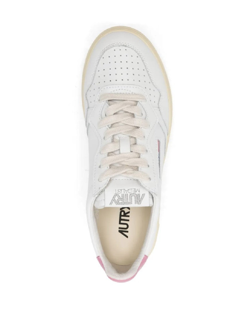 Autry Medalist Low-Top Sneakers