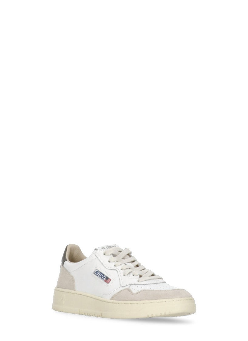 Autry Medalist Low Sneakers