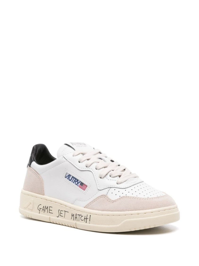 Autry Sneakers With Premium Leather Blend And Unique Game Set Match Detail